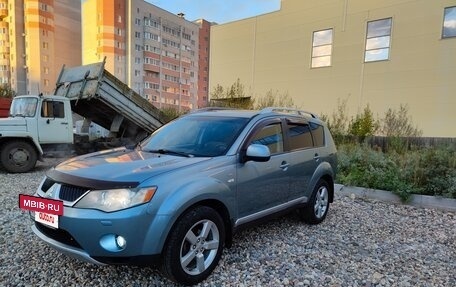 Mitsubishi Outlander III рестайлинг 3, 2007 год, 1 000 000 рублей, 7 фотография