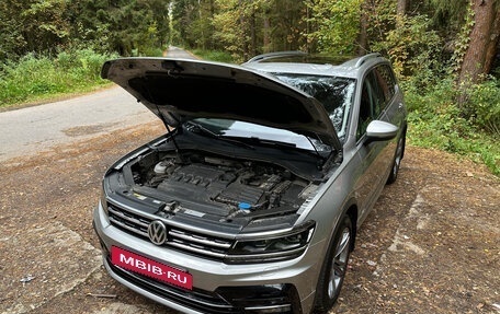 Volkswagen Tiguan II, 2019 год, 2 800 000 рублей, 13 фотография
