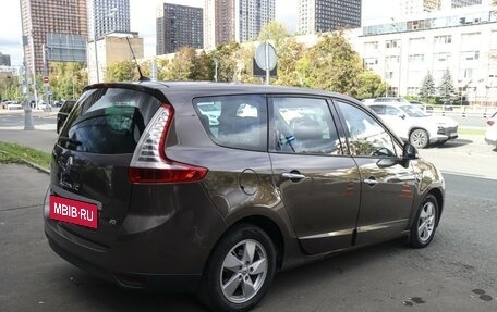 Renault Scenic III, 2011 год, 688 000 рублей, 3 фотография