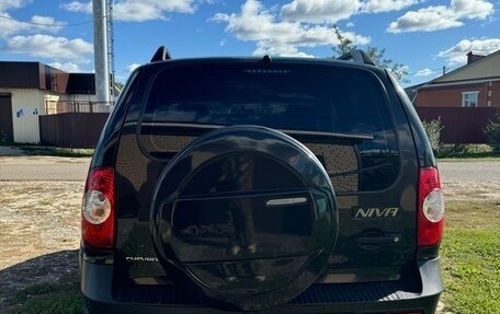 Chevrolet Niva I рестайлинг, 2016 год, 750 000 рублей, 4 фотография