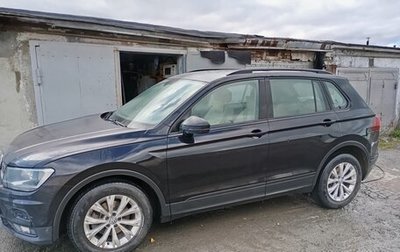 Volkswagen Tiguan II, 2018 год, 1 900 000 рублей, 1 фотография
