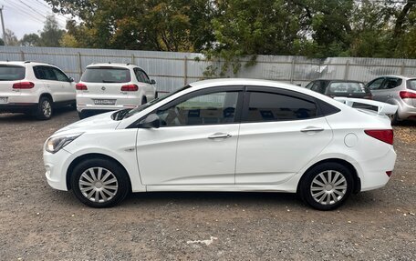 Hyundai Solaris II рестайлинг, 2015 год, 550 000 рублей, 1 фотография