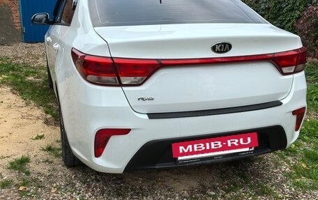 KIA Rio IV, 2018 год, 1 200 000 рублей, 2 фотография