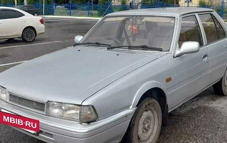 Mazda 626, 1985 год, 150 000 рублей, 2 фотография