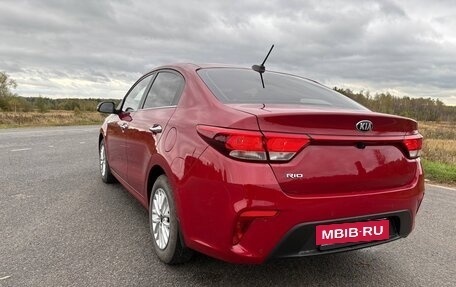 KIA Rio IV, 2018 год, 1 500 000 рублей, 3 фотография