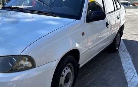 Daewoo Nexia I рестайлинг, 2011 год, 225 000 рублей, 2 фотография