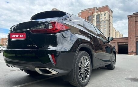 Lexus RX IV рестайлинг, 2017 год, 4 500 000 рублей, 13 фотография