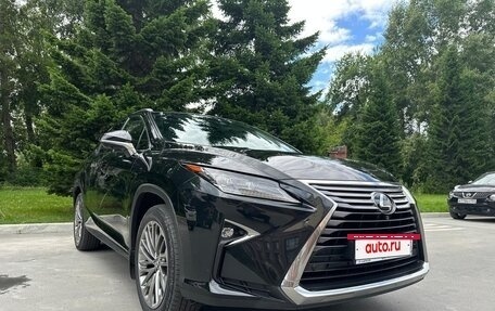Lexus RX IV рестайлинг, 2017 год, 4 500 000 рублей, 3 фотография