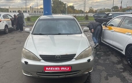 Toyota Camry V40, 2002 год, 420 000 рублей, 2 фотография