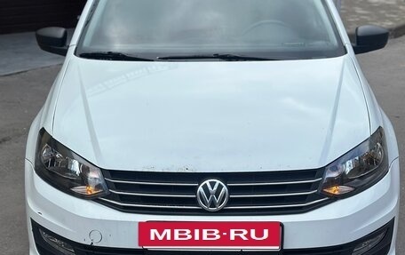 Volkswagen Polo VI (EU Market), 2018 год, 815 000 рублей, 3 фотография