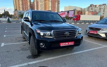 Toyota Land Cruiser 200, 2013 год, 4 200 000 рублей, 1 фотография