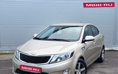 KIA Rio III рестайлинг, 2013 год, 800 000 рублей, 1 фотография