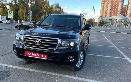 Toyota Land Cruiser 200, 2013 год, 4 200 000 рублей, 2 фотография