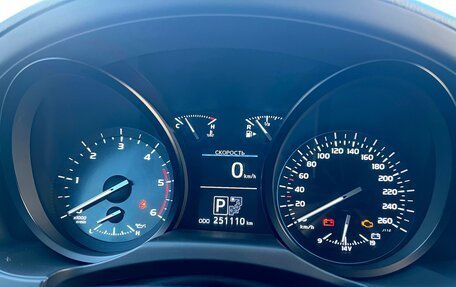 Toyota Land Cruiser 200, 2013 год, 4 200 000 рублей, 16 фотография