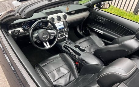 Ford Mustang VI рестайлинг, 2021 год, 3 500 000 рублей, 6 фотография