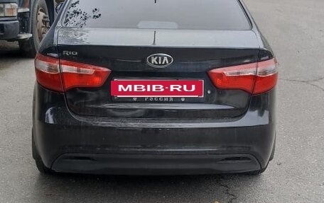 KIA Rio III рестайлинг, 2014 год, 875 000 рублей, 3 фотография