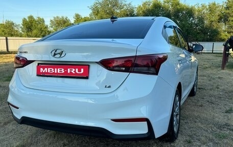 Hyundai Solaris II рестайлинг, 2017 год, 1 182 000 рублей, 8 фотография