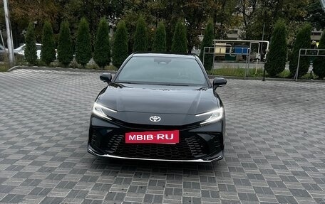 Toyota Camry, 2025 год, 4 400 000 рублей, 2 фотография