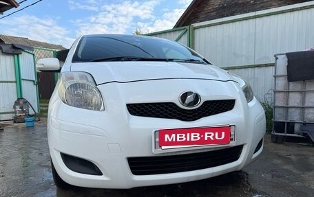 Toyota Vitz, 2009 год, 600 000 рублей, 1 фотография
