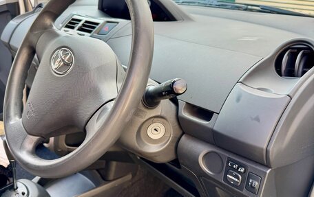 Toyota Vitz, 2009 год, 600 000 рублей, 8 фотография