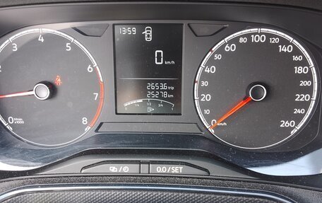 Volkswagen Polo VI (EU Market), 2021 год, 1 500 000 рублей, 6 фотография