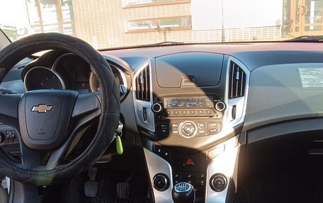 Chevrolet Cruze II, 2015 год, 590 000 рублей, 8 фотография