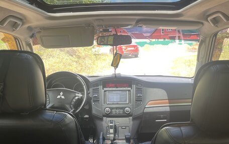 Mitsubishi Pajero IV, 2008 год, 1 269 000 рублей, 32 фотография