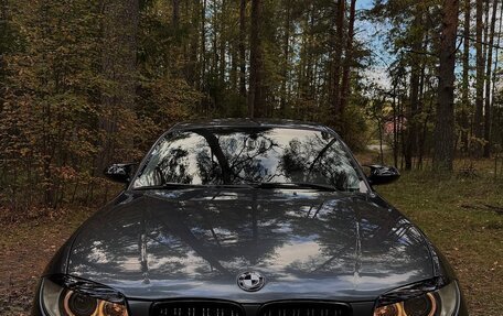BMW 1 серия, 2007 год, 950 000 рублей, 24 фотография