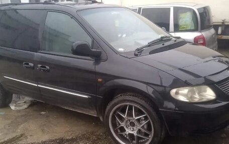 Chrysler Voyager IV, 2002 год, 525 000 рублей, 3 фотография