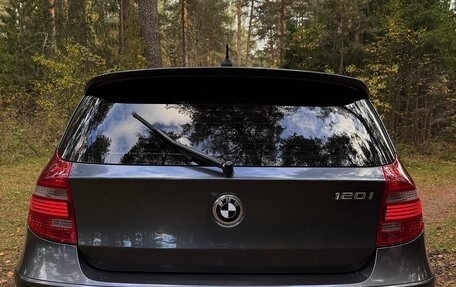 BMW 1 серия, 2007 год, 950 000 рублей, 30 фотография