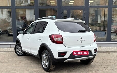 Renault Sandero II рестайлинг, 2019 год, 950 000 рублей, 4 фотография