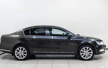 Volkswagen Passat B7, 2011 год, 888 000 рублей, 5 фотография