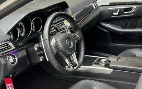 Mercedes-Benz E-Класс, 2014 год, 2 350 000 рублей, 14 фотография