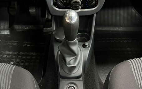 Renault Sandero I, 2011 год, 583 000 рублей, 19 фотография