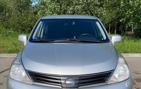 Nissan Tiida, 2010 год, 800 000 рублей, 2 фотография