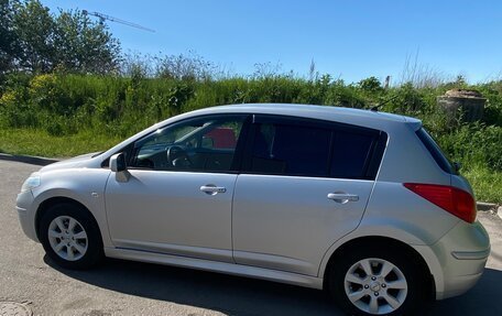 Nissan Tiida, 2010 год, 800 000 рублей, 6 фотография