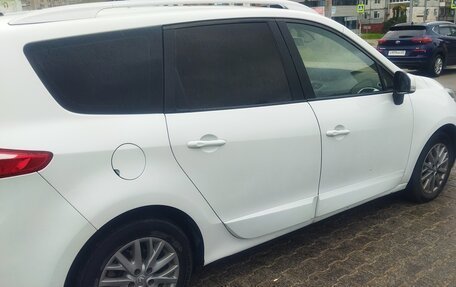 Renault Scenic III, 2013 год, 1 000 000 рублей, 4 фотография
