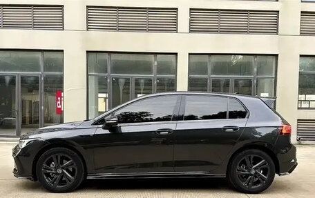 Volkswagen Golf VIII, 2021 год, 1 920 000 рублей, 4 фотография