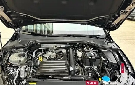 Volkswagen Golf VIII, 2021 год, 1 920 000 рублей, 13 фотография