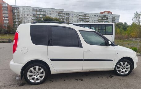 Skoda Roomster, 2013 год, 850 000 рублей, 4 фотография