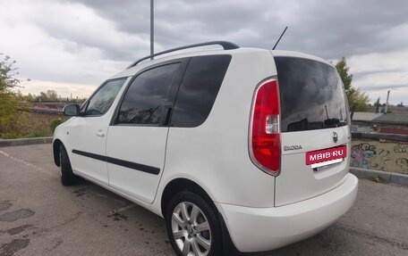 Skoda Roomster, 2013 год, 850 000 рублей, 6 фотография