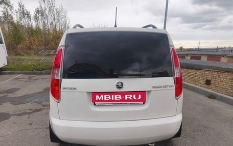 Skoda Roomster, 2013 год, 850 000 рублей, 5 фотография