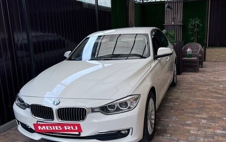 BMW 3 серия, 2012 год, 1 700 000 рублей, 2 фотография