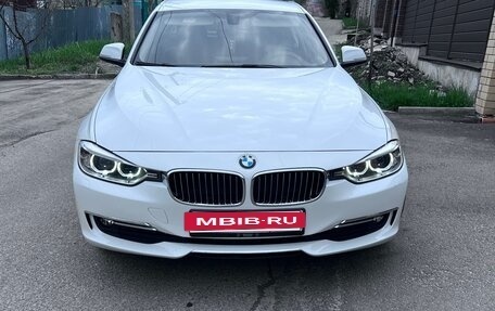 BMW 3 серия, 2012 год, 1 700 000 рублей, 16 фотография