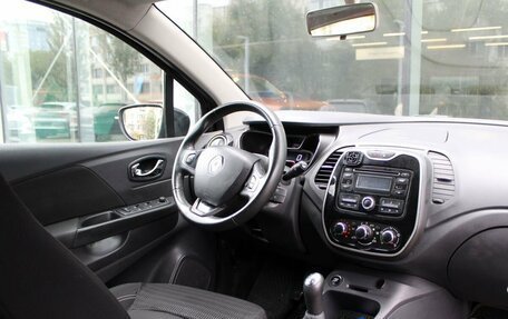 Renault Kaptur I рестайлинг, 2016 год, 1 190 000 рублей, 9 фотография