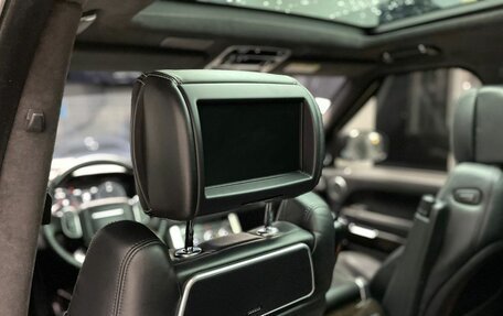 Land Rover Range Rover IV рестайлинг, 2015 год, 4 600 000 рублей, 23 фотография