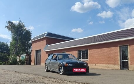 BMW 3 серия, 2002 год, 1 300 000 рублей, 3 фотография