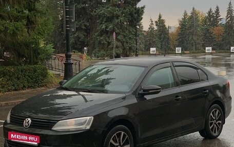Volkswagen Jetta VI, 2012 год, 735 000 рублей, 3 фотография