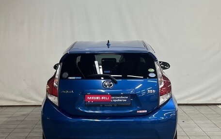 Toyota Aqua I, 2017 год, 1 050 000 рублей, 5 фотография