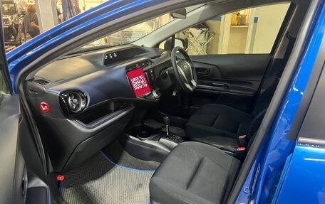 Toyota Aqua I, 2017 год, 1 050 000 рублей, 7 фотография